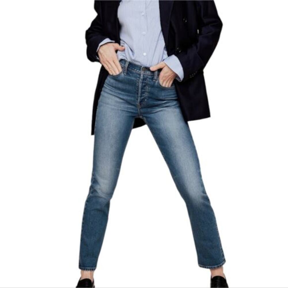 Banana Republic High Rise Slim Straight Cropped Medium Wash Jeans Size 33